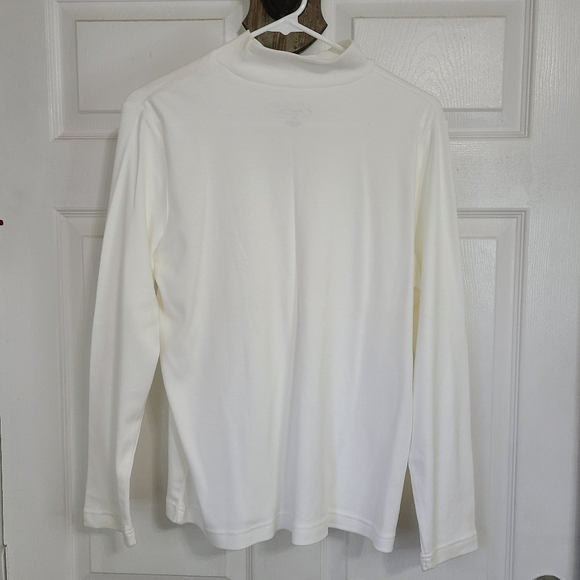 (391) Kim Rogers Petite Woman's long sleeve Activewear Turtleneck Size: PL White - Picture 14 of 16